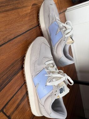New Balance women’s  Light Gray & Light Blue 237  Sneakers